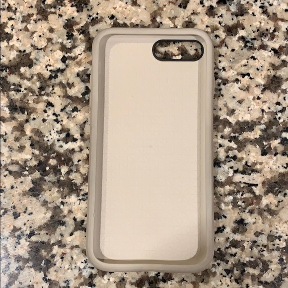 iPhone 8+ Otterbox Symmetry case - Picture 2 of 6